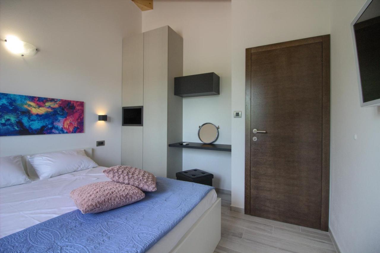 Modern Villa Nerina With Private Pool Near Pula Exterior foto
